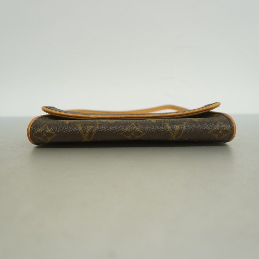 LOUIS VUITTON Brown Monogram Shoulder Bag - Picture 3 of 11